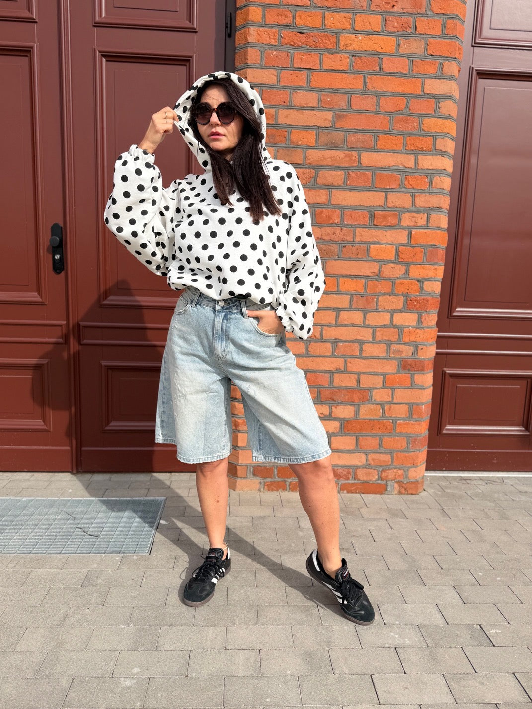 Bluza grochy kropki z kapturem 100 procent bawełna