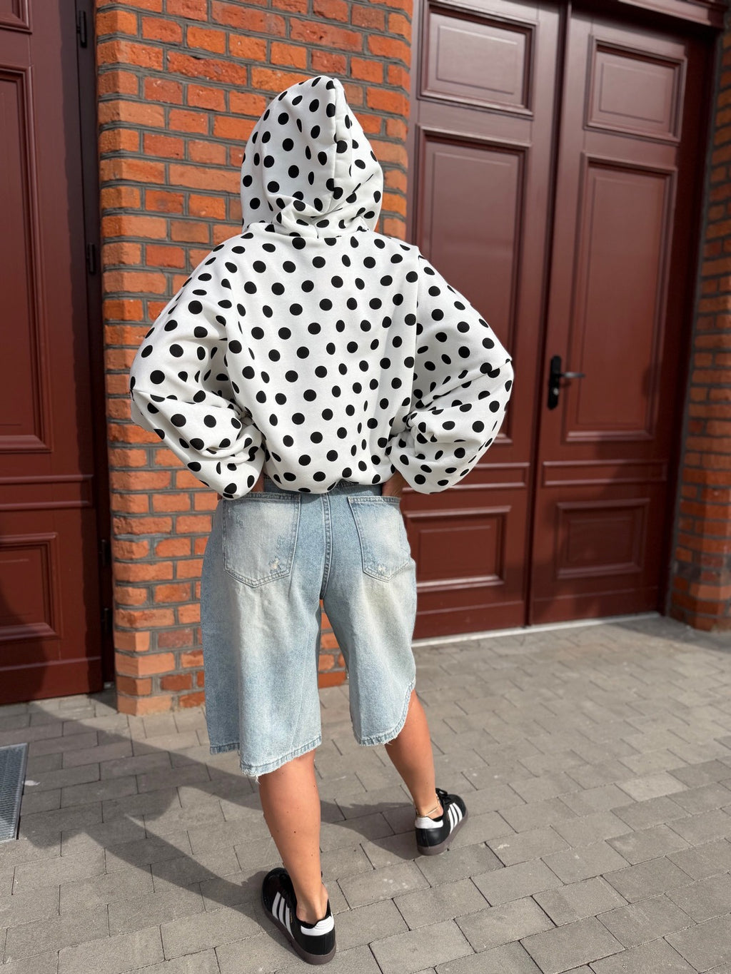 Bluza grochy kropki z kapturem 100 procent bawełna