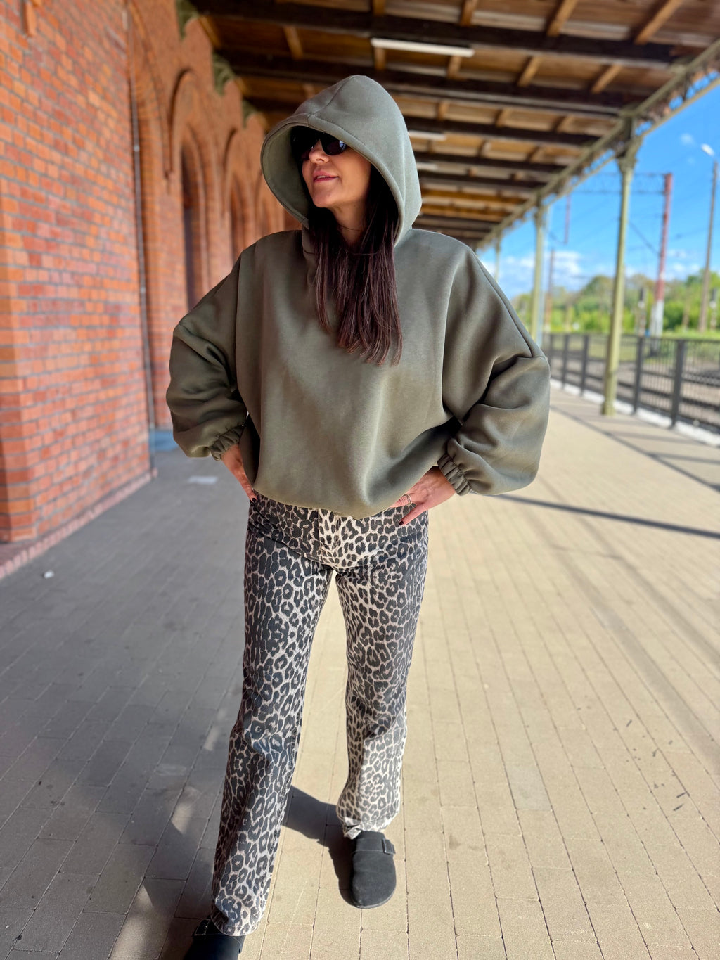 BLUZA OCIEPLANA APOLONIA Z KAPTUREM bawełniana kolor khaki