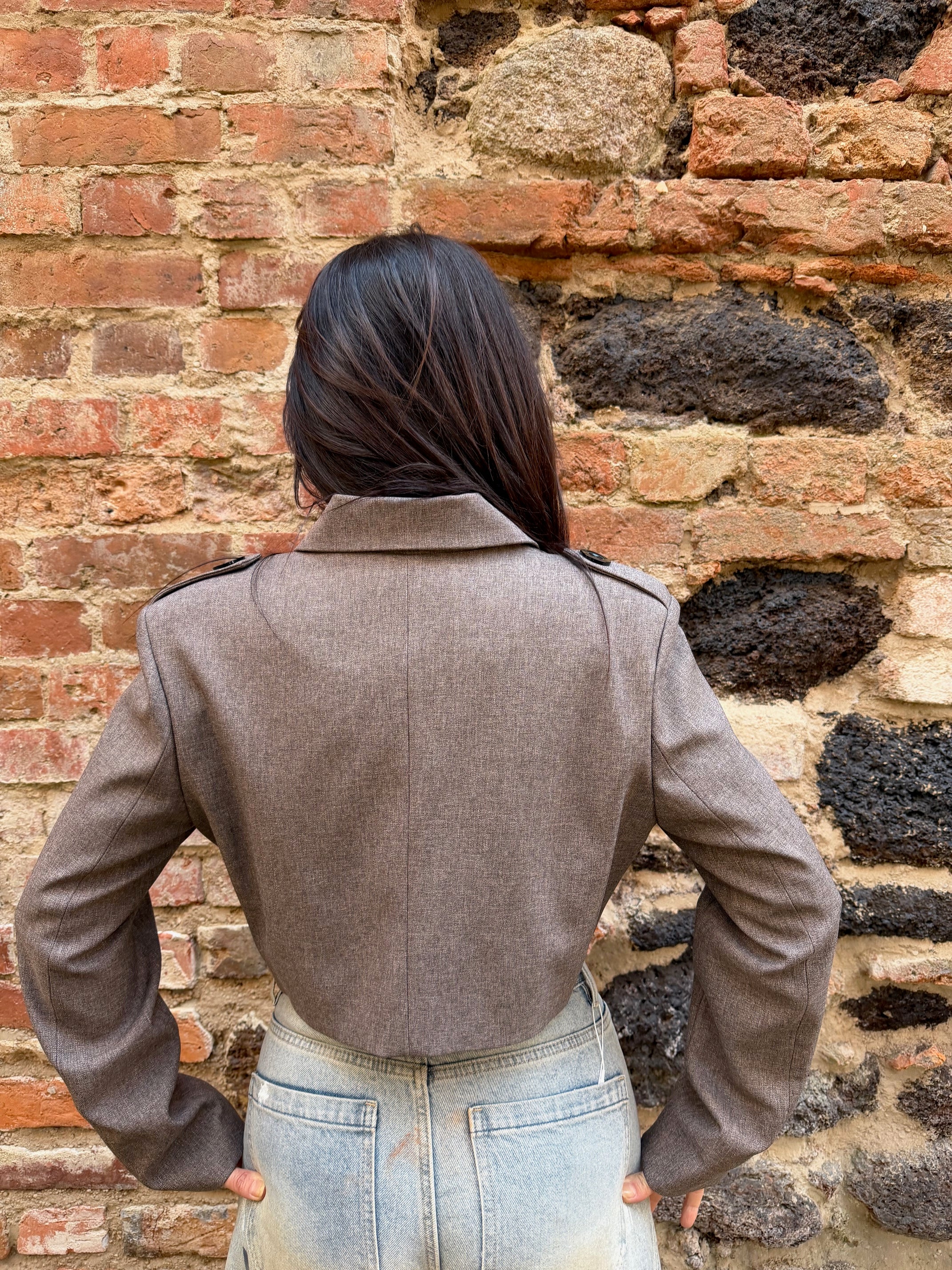 Krótka marynarka BEŻOWA